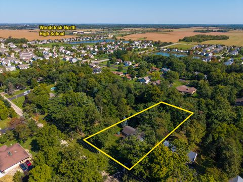 Photo of 908 Hickory Road, Woodstock, IL 60098 (MLS # 12481901)