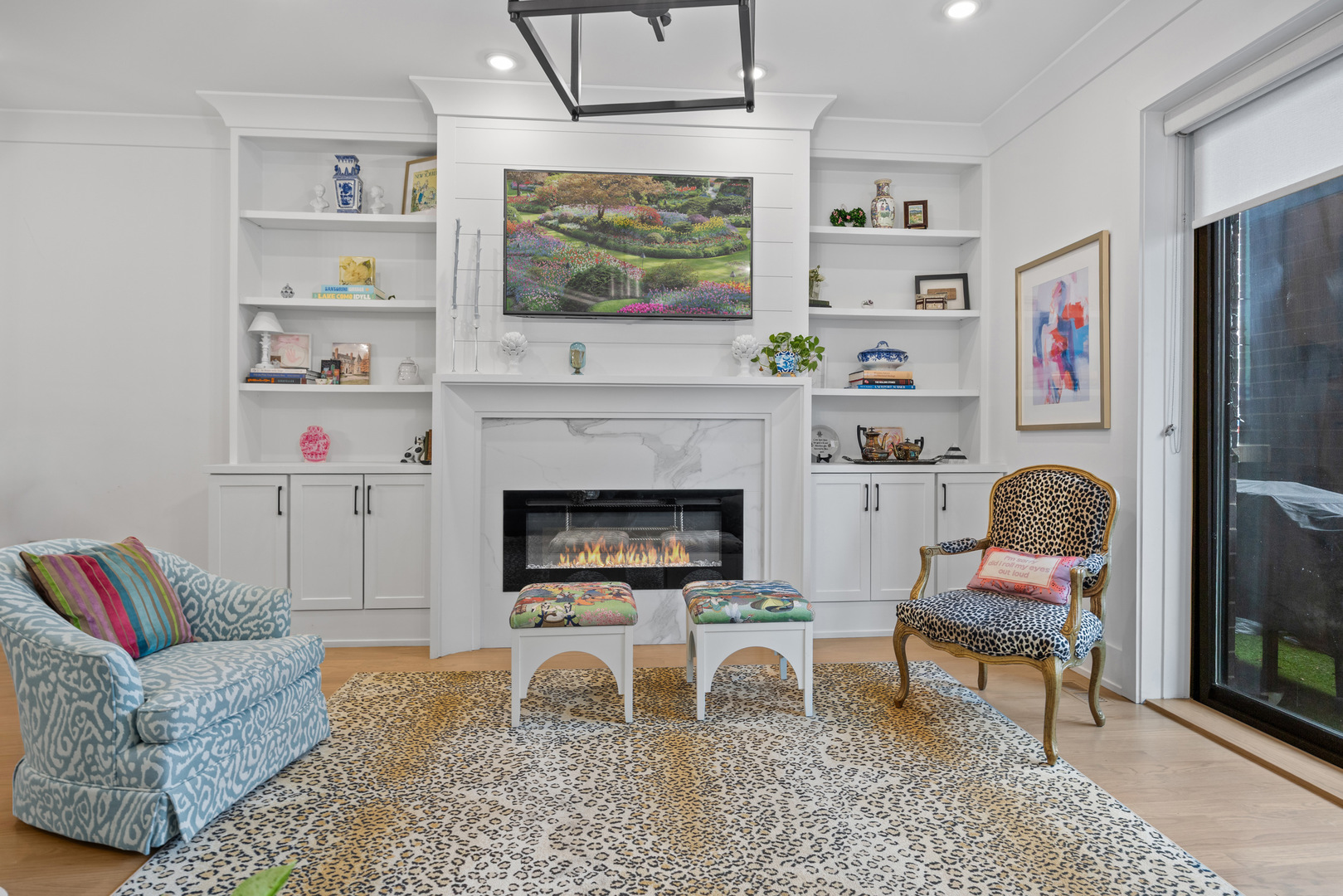 2759 W Lawrence Avenue 1W