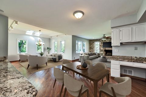 Tiny photo for 190 Betty Drive, Inverness, IL 60010 (MLS # 12674631)