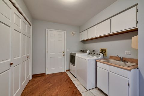 Tiny photo for 190 Betty Drive, Inverness, IL 60010 (MLS # 12674631)