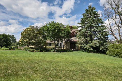 Tiny photo for 190 Betty Drive, Inverness, IL 60010 (MLS # 12674631)