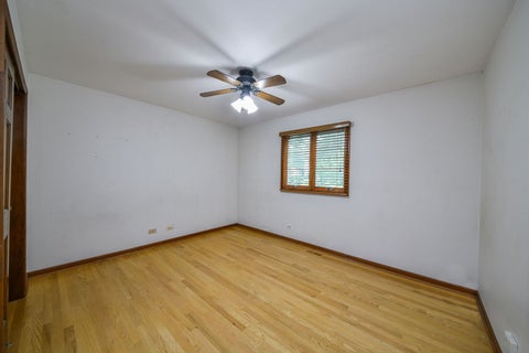 Tiny photo for 2324 Kalamazoo Drive, Naperville, IL 60565 (MLS # 12737115)