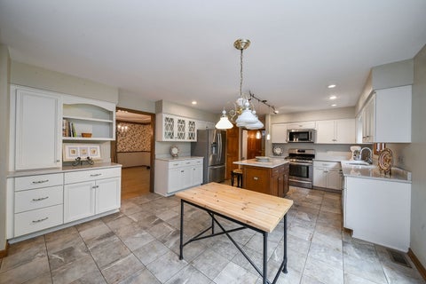 Tiny photo for 2324 Kalamazoo Drive, Naperville, IL 60565 (MLS # 12737115)