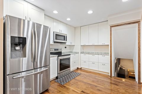 Tiny photo for 5720 Dunham Road, Downers Grove, IL 60516 (MLS # 12369166)