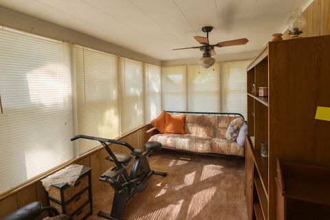 Tiny photo for 943 Charles Street, Aurora, IL 60506 (MLS # 12492277)