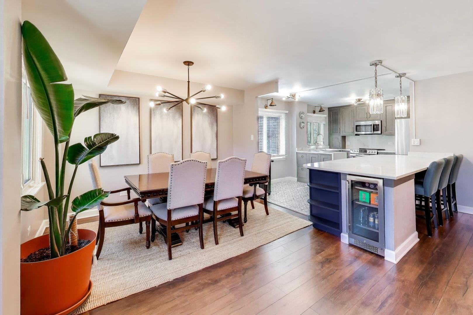 2460 W Talcott Road 219