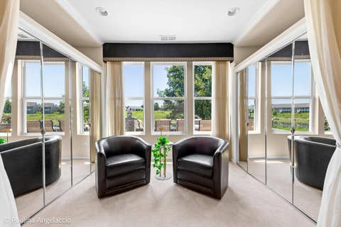 Tiny photo for 3737 Canton Circle, Mundelein, IL 60060 (MLS # 12691140)