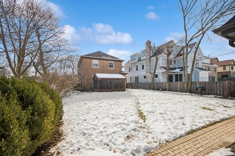 Tiny photo for 1500 FOREST Avenue, Wilmette, IL 60091 (MLS # 12529560)