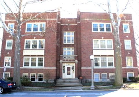 Photo of 706 S Coler Avenue #5, Urbana, IL 61801 (MLS # 12470410) Photo of 706 S Coler Avenue #5, Urbana, IL 61801 (MLS # 12470410)