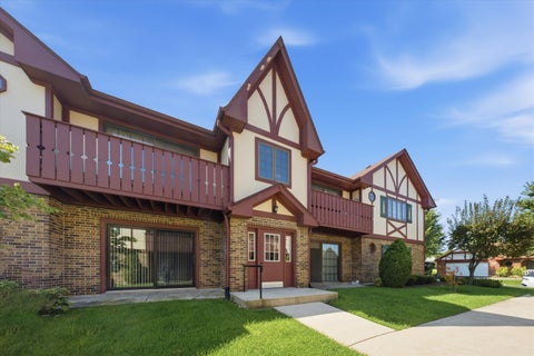 Tiny photo for 11553 AUTOBAHN Drive E #201, Palos Park, IL 60464 (MLS # 12739294)