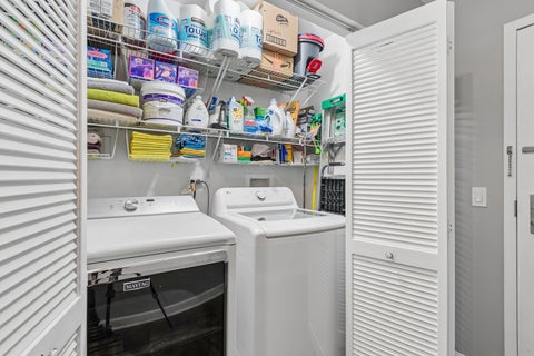 Tiny photo for 720 W Randolph Street #701, Chicago, IL 60661 (MLS # 12788539)