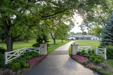 Tiny photo for 404 Caesar Drive, Barrington Hills, IL 60010 (MLS # 12554106)