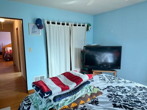 Tiny photo for 614 N Cornelia Street, Joliet, IL 60435 (MLS # 12574316)