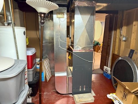 Tiny photo for 614 N Cornelia Street, Joliet, IL 60435 (MLS # 12574316)