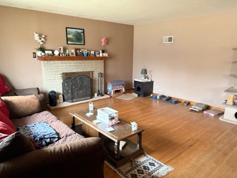 Tiny photo for 614 N Cornelia Street, Joliet, IL 60435 (MLS # 12574316)