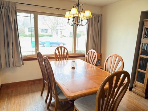 Tiny photo for 614 N Cornelia Street, Joliet, IL 60435 (MLS # 12574316)