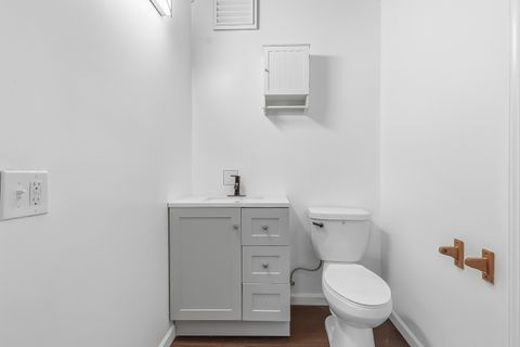 Tiny photo for 2015 W 5th Street, Davenport, IA 52802 (MLS # 12588418)