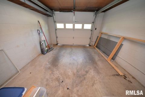 Tiny photo for 11455 E Richview Road, Mt Vernon, IL 62864 (MLS # EB459934)