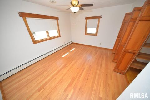 Tiny photo for 11455 E Richview Road, Mt Vernon, IL 62864 (MLS # EB459934)