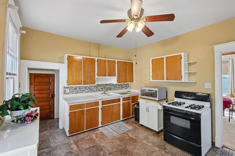 Tiny photo for 3308 Wesley Avenue, Berwyn, IL 60402 (MLS # 12790795)