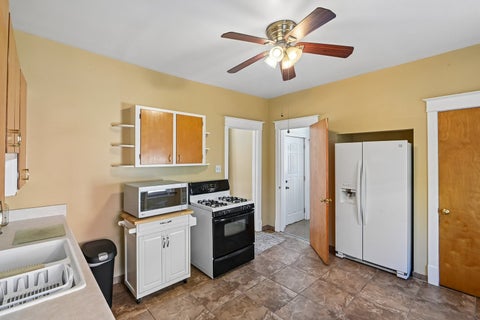 Tiny photo for 3308 Wesley Avenue, Berwyn, IL 60402 (MLS # 12790795)