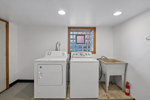 Tiny photo for 3308 Wesley Avenue, Berwyn, IL 60402 (MLS # 12790795)