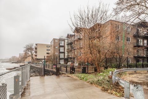 Tiny photo for 1321 W BIRCHWOOD Avenue #309, Chicago, IL 60626 (MLS # 12519139)