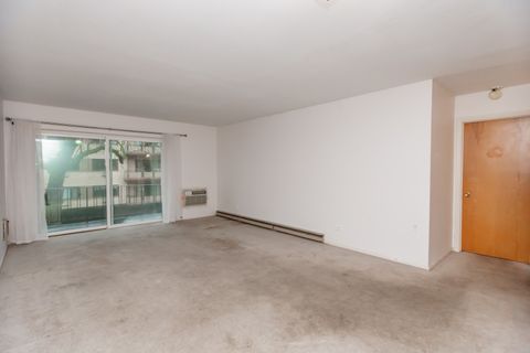Tiny photo for 1321 W BIRCHWOOD Avenue #309, Chicago, IL 60626 (MLS # 12519139)