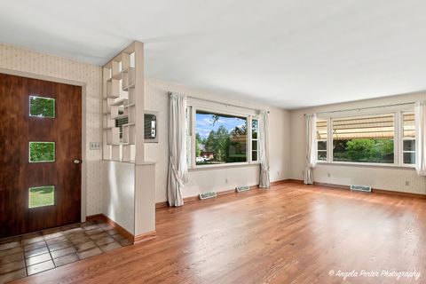 Tiny photo for 303 N Green Street, McHenry, IL 60050 (MLS # 12713205)