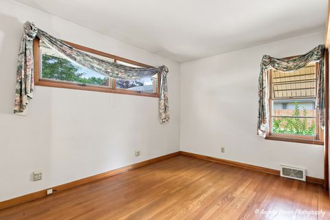 Tiny photo for 303 N Green Street, McHenry, IL 60050 (MLS # 12713205)