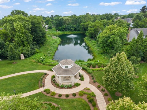 Tiny photo for 149 W Kennedy Lane #407, Hinsdale, IL 60521 (MLS # 12697033)