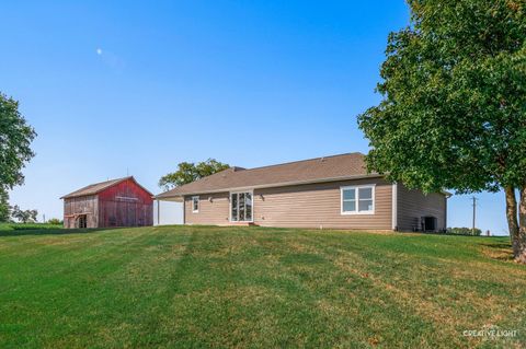 Tiny photo for 2898 N 4450th Road, Sandwich, IL 60548 (MLS # 12464870)