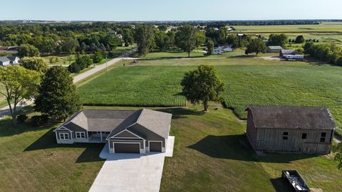 Tiny photo for 2898 N 4450th Road, Sandwich, IL 60548 (MLS # 12464870)