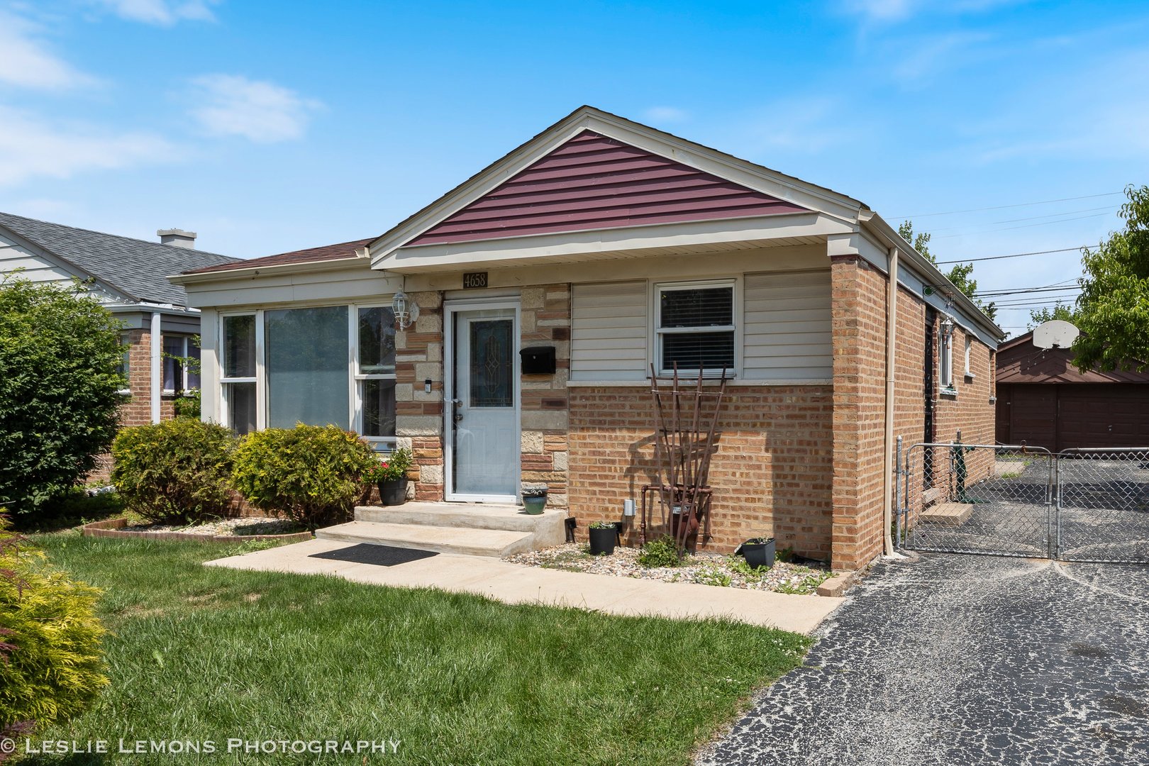 4658 W 83rd Place