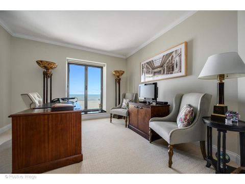 Tiny photo for 950 N MICHIGAN Avenue #2305, Chicago, IL 60611 (MLS # 12608786)