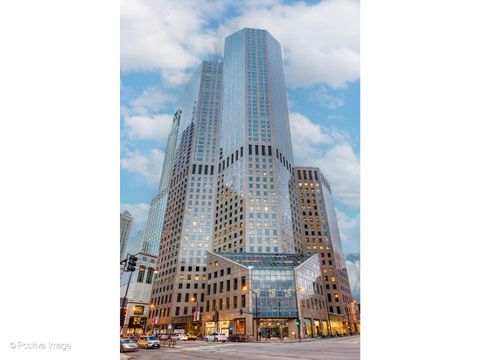 Photo of 950 N MICHIGAN Avenue #2305, Chicago, IL 60611 (MLS # 12608786)