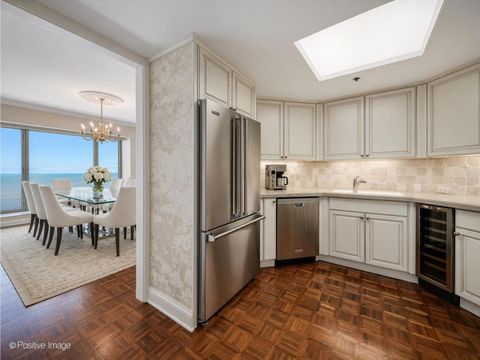 Tiny photo for 950 N MICHIGAN Avenue #2305, Chicago, IL 60611 (MLS # 12608786)