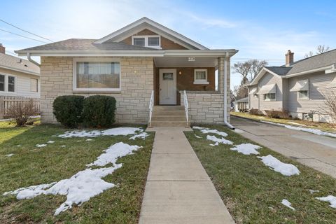 Photo of 412 Welty Avenue, Rockford, IL 61107 (MLS # 12597970)