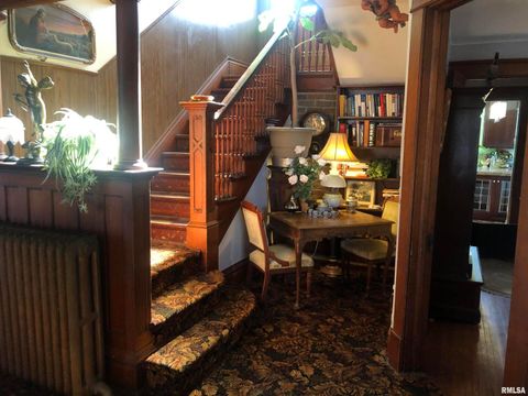 Tiny photo for 511 KIRKWOOD Boulevard, Davenport, IA 52803 (MLS # QC4269590)