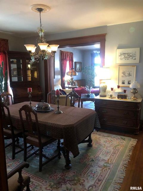 Tiny photo for 511 KIRKWOOD Boulevard, Davenport, IA 52803 (MLS # QC4269590)