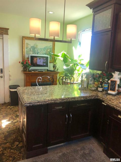 Tiny photo for 511 KIRKWOOD Boulevard, Davenport, IA 52803 (MLS # QC4269590)