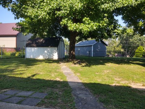Tiny photo for 315 Circle Drive, Vienna, IL 62995 (MLS # 12693003)