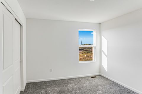 Tiny photo for 512 Endicott Road, South Elgin, IL 60177 (MLS # 12485332)