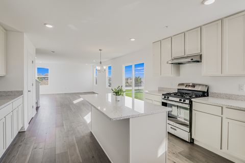 Tiny photo for 512 Endicott Road, South Elgin, IL 60177 (MLS # 12485332)