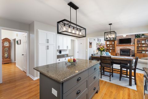 Tiny photo for 2310 Wyndham Court, Aurora, IL 60504 (MLS # 12606294)