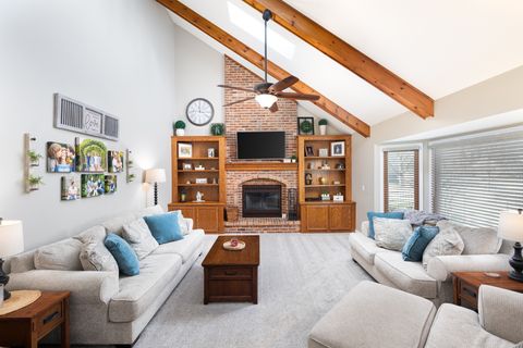 Tiny photo for 2310 Wyndham Court, Aurora, IL 60504 (MLS # 12606294)