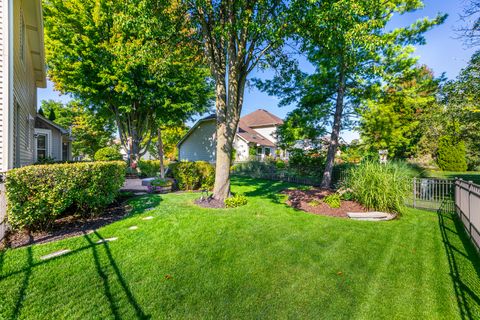Tiny photo for 2310 Wyndham Court, Aurora, IL 60504 (MLS # 12606294)