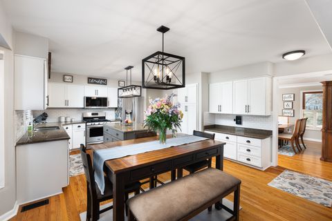 Tiny photo for 2310 Wyndham Court, Aurora, IL 60504 (MLS # 12606294)