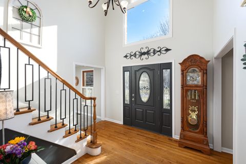 Tiny photo for 2310 Wyndham Court, Aurora, IL 60504 (MLS # 12606294)