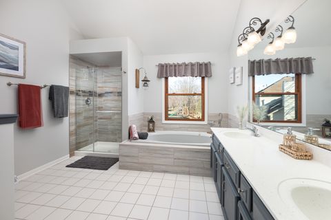 Tiny photo for 2310 Wyndham Court, Aurora, IL 60504 (MLS # 12606294)